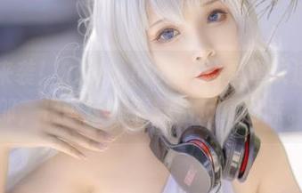 美图来袭！Sayo Momo的星穹铁道兔女郎，保证让你下载后反复回味。